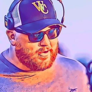 Meet your Posher, Brady